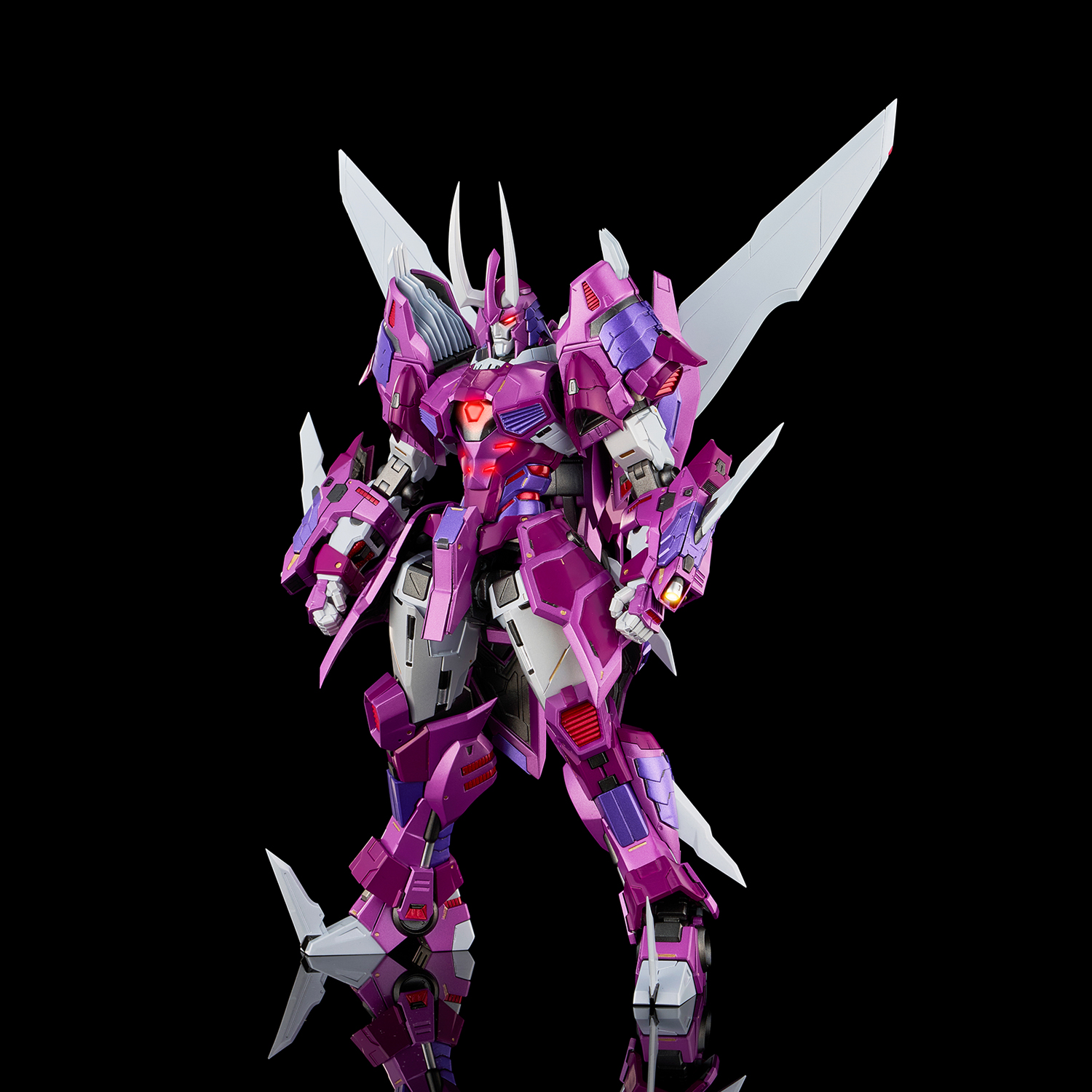 [KURO KARA KURI] Cyclonus